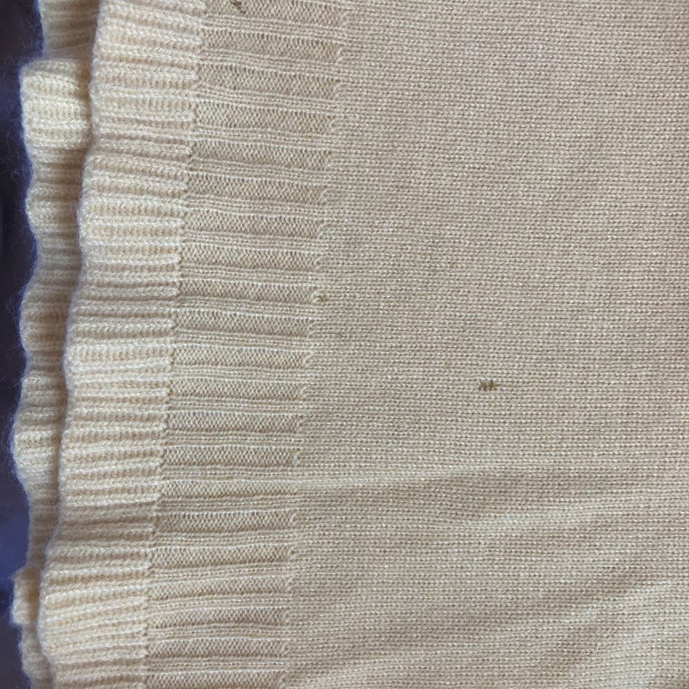 Pure Cashmere Sweater Sunshine Yellow, Ruffled, Scoop Neck - Picture 9 of 10